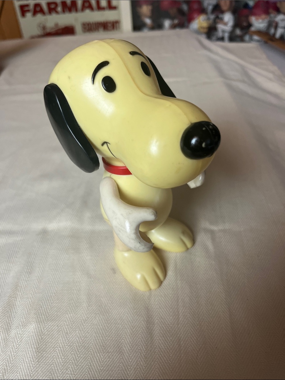 Very Rare Vintage 1966 Peanuts Snoopy 6" Plastic Figure